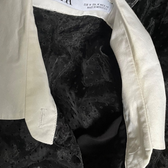 Sheer polka dot top - Picture 6 of 12